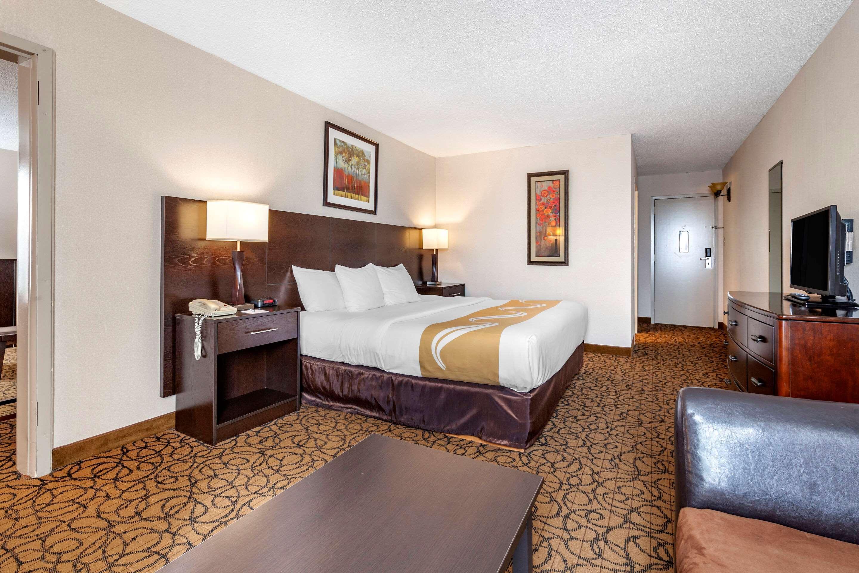 Quality Inn & Suites Escanaba North Eksteriør billede
